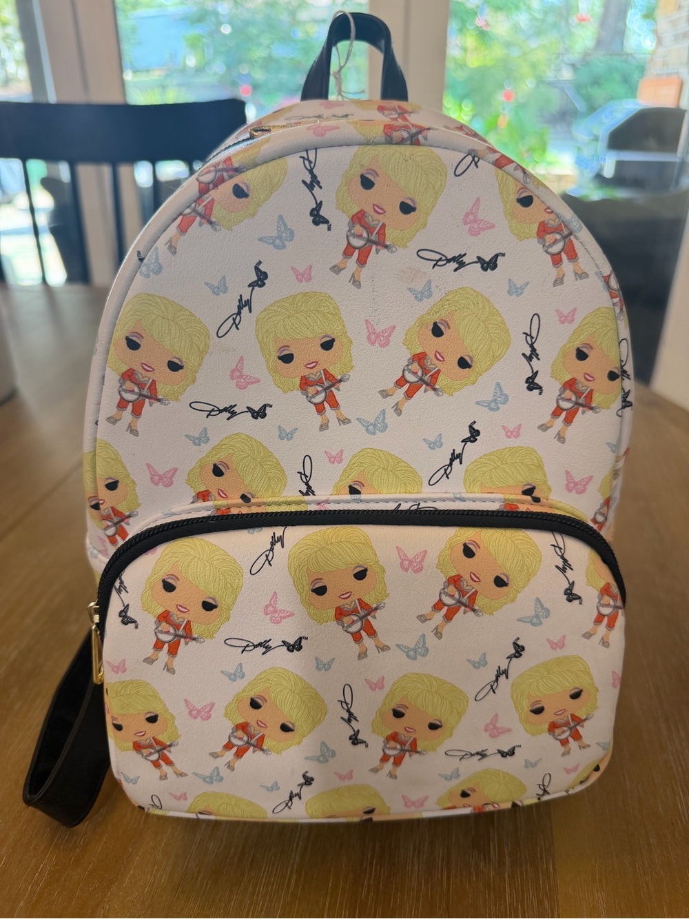 Funko Pop Dolly Parton mini backpack